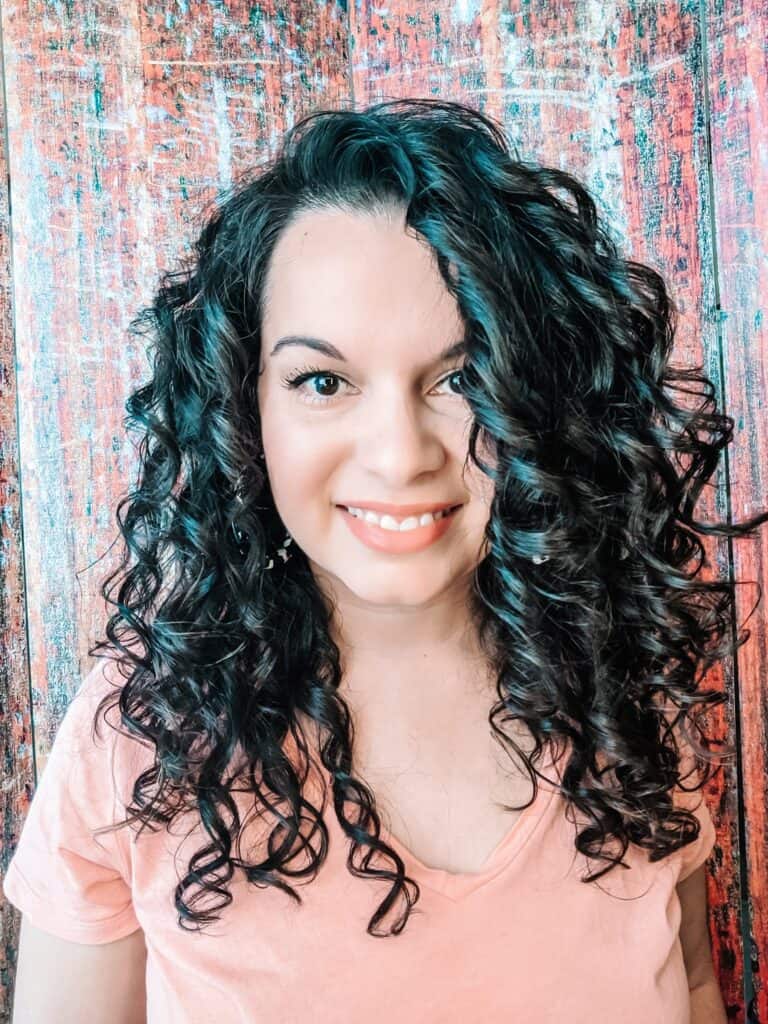 How To Identify Heavy and Lightweight Curly Hair Products