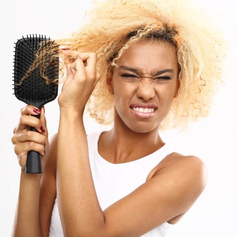 How To Detangle Curly Hair